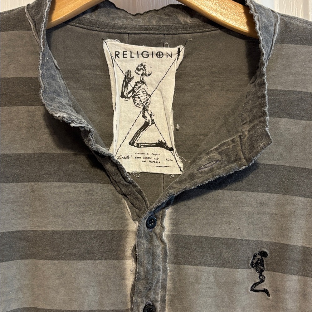 Men’s Long Sleeve Striped Henley Shirt in Charcoal/Gray Y2K Cotton - Picture 2 of 2
